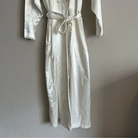 VTG Emily Daniell Ivory Nightgown RobeRomantic Coquette, Old Hollywood Glam